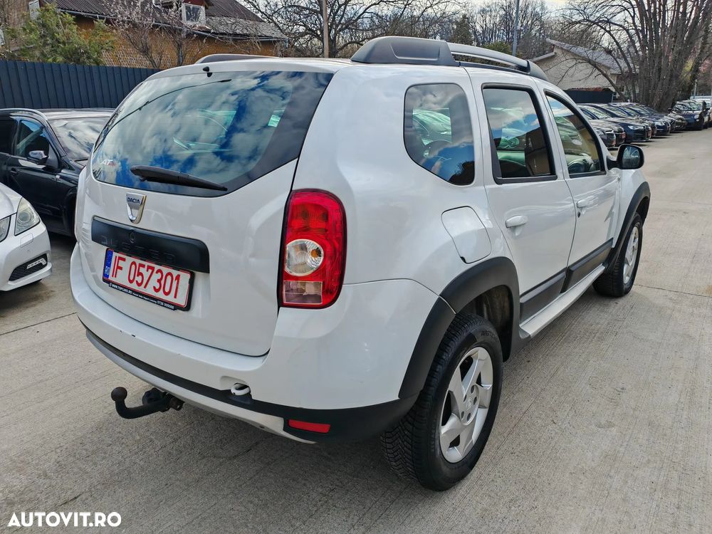 Dacia Duster 1.6 16V 4x2 Laureate - 3