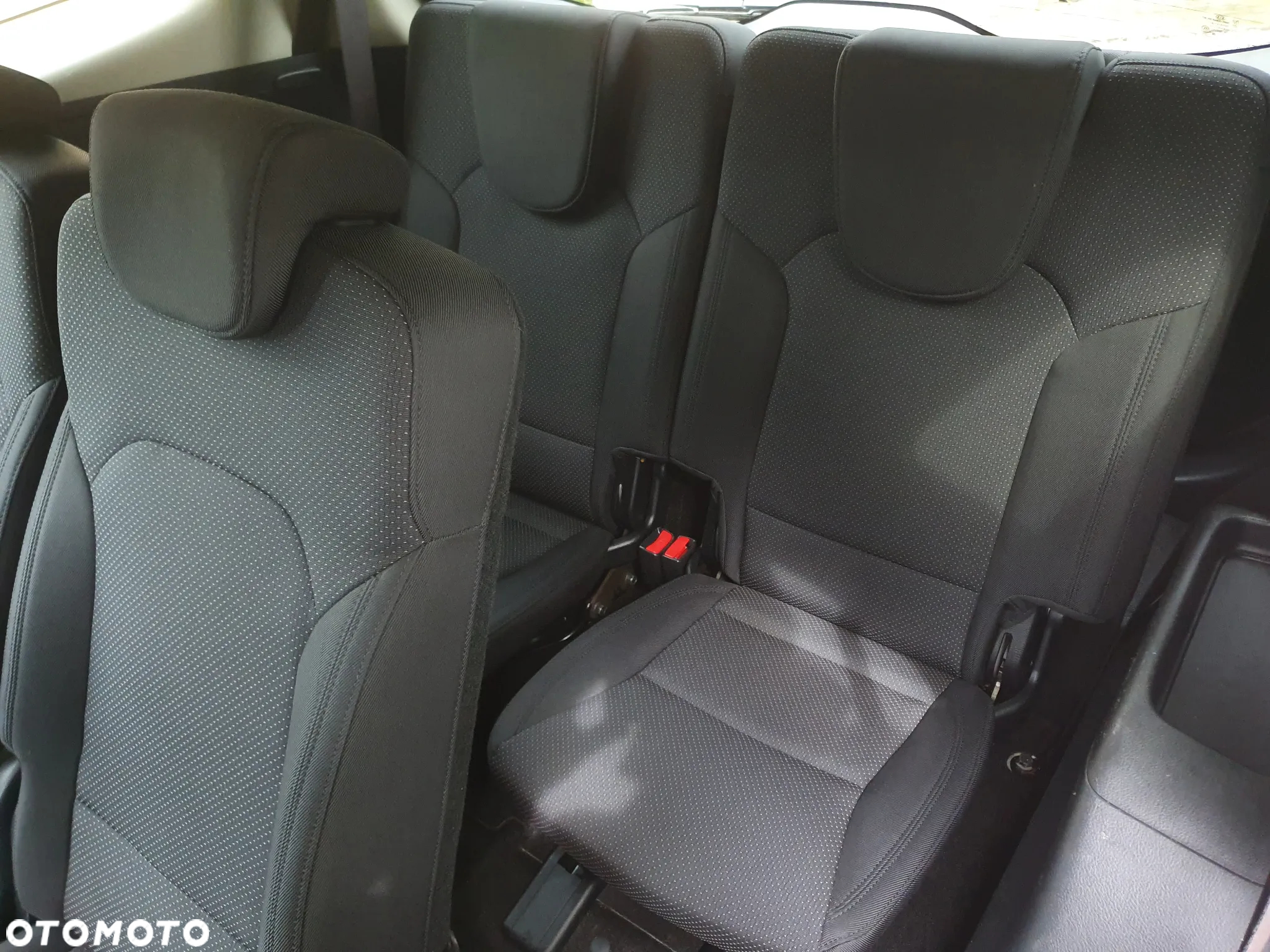 Kia Carens 2.0 GDI XL 7os - 18
