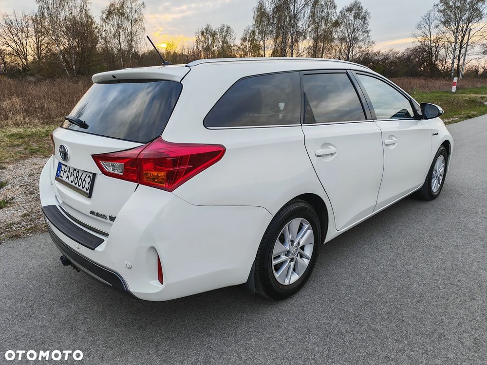Toyota Auris - 19