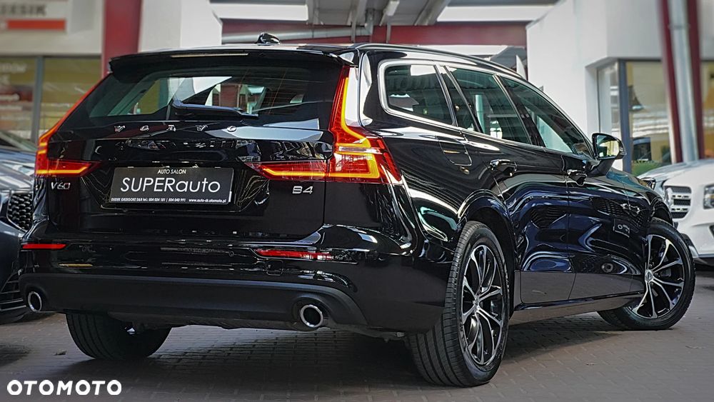 Volvo V60 D4 SCR - 11