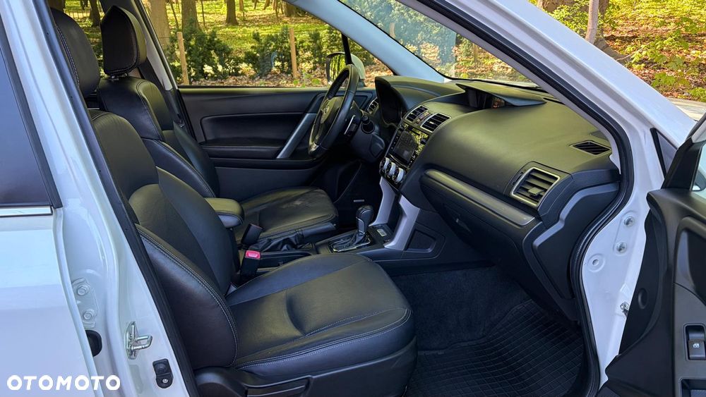 Subaru Forester 2.0 XT Sport Lineartronic - 9