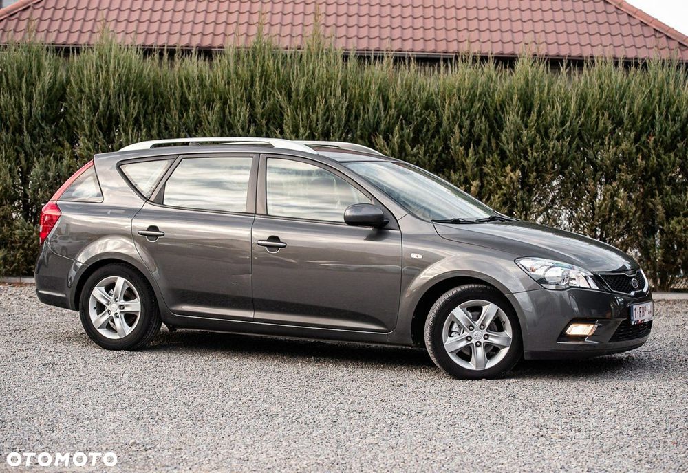 Kia Ceed - 3