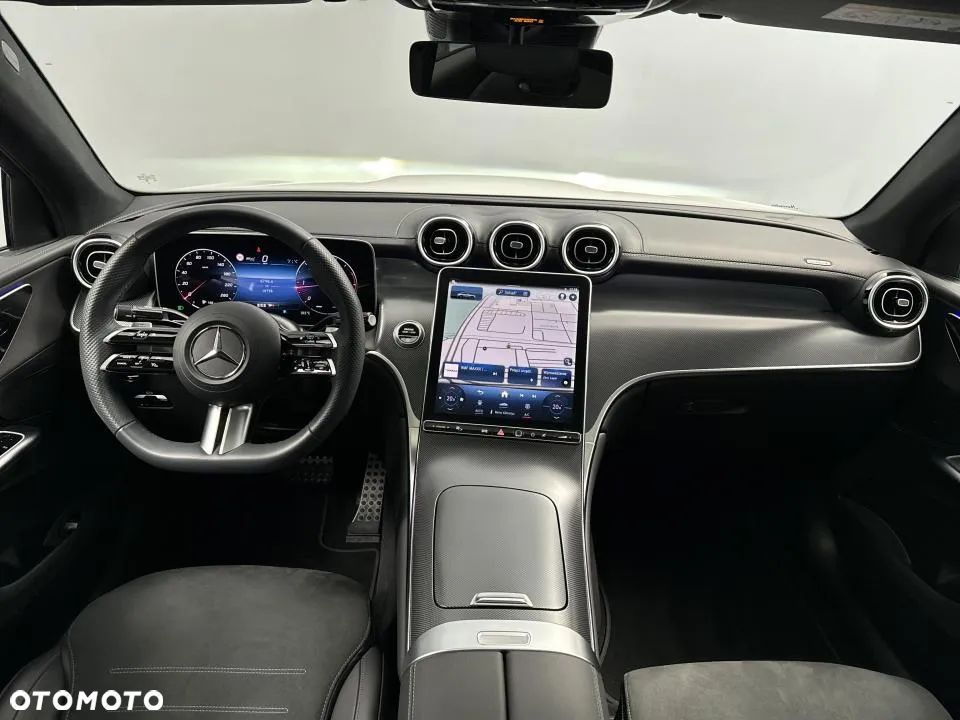 Mercedes-Benz GLC - 20