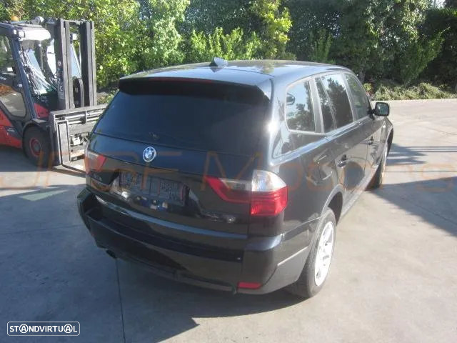 BMW X3 (E83) 2.0D Para Peças - 5