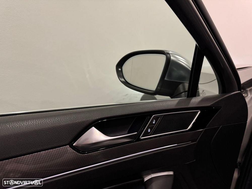 VW Passat Alltrack 2.0 TDi 4Motion - 51