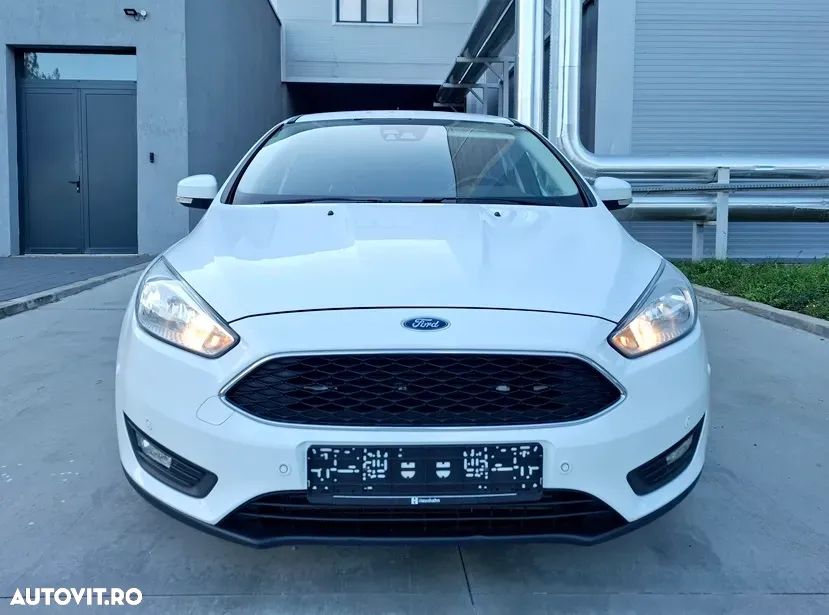 Ford Focus 2.0 EcoBlue Titanium Business - 22