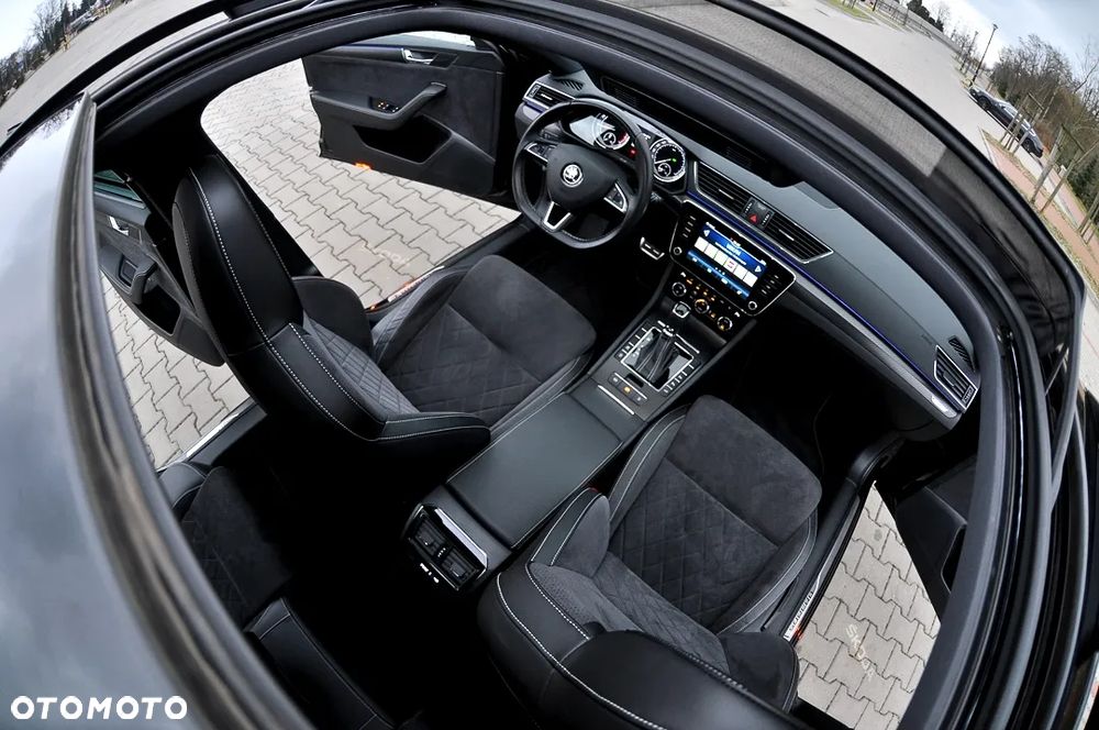 Skoda Superb 1.5 TSI DSG Sportline - 20