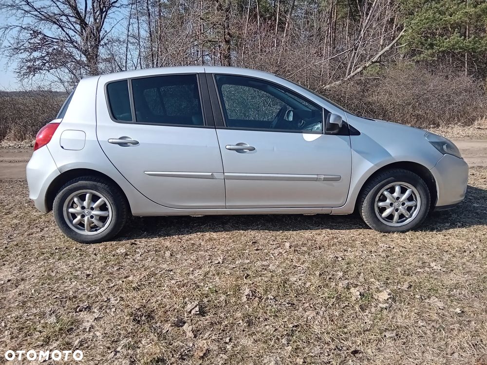 Renault Clio 1.5 dCi Alize - 2