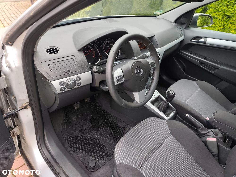 Opel Astra 1.6 Edition - 10