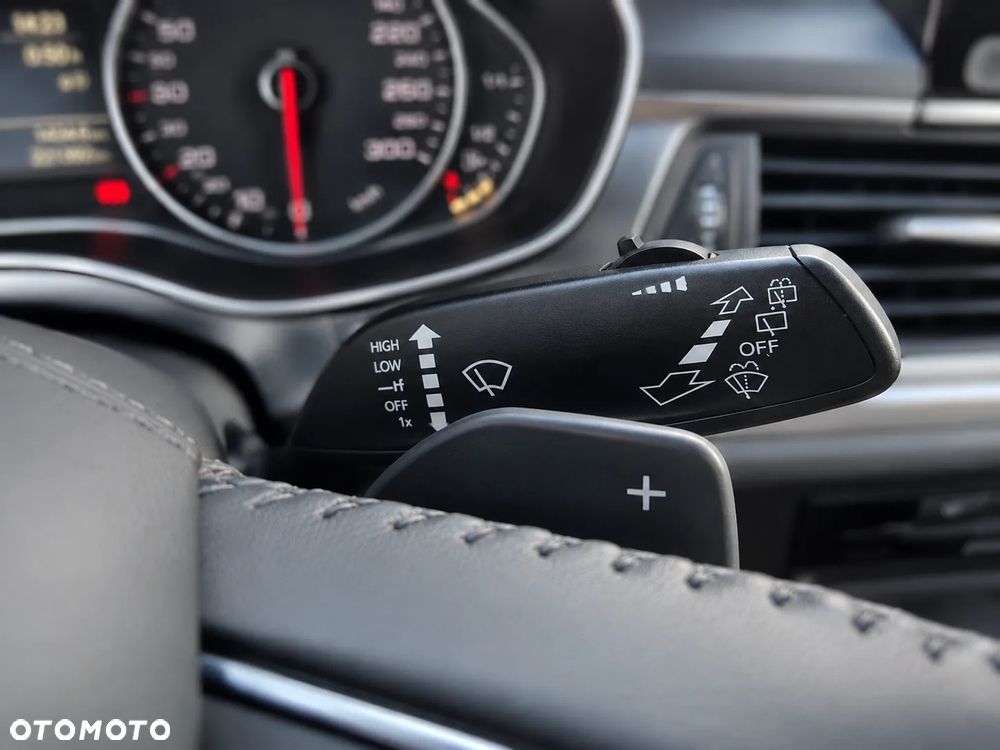 Audi A6 Avant 3.0 TDI DPF quattro tiptronic - 37