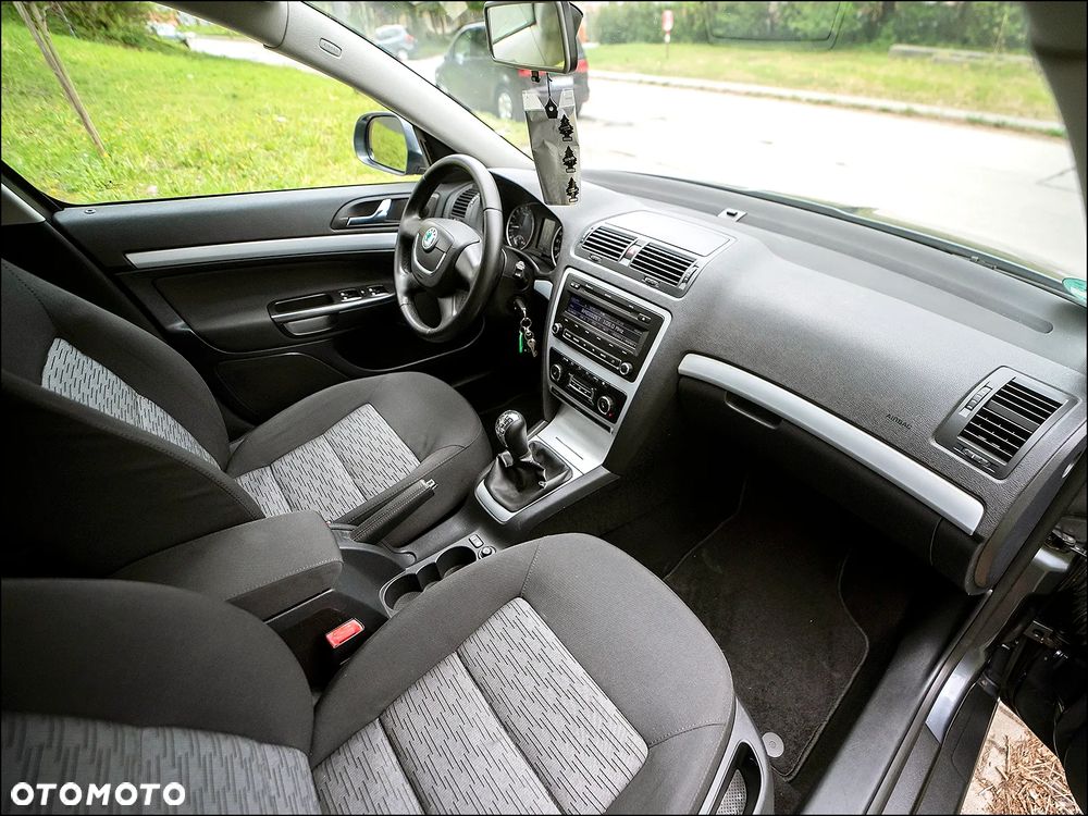 Skoda Octavia - 8