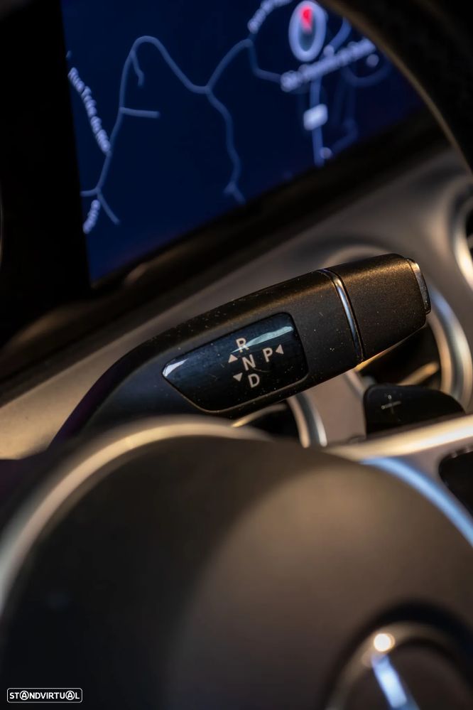 Mercedes-Benz E 300 9G-TRONIC Exclusive - 12