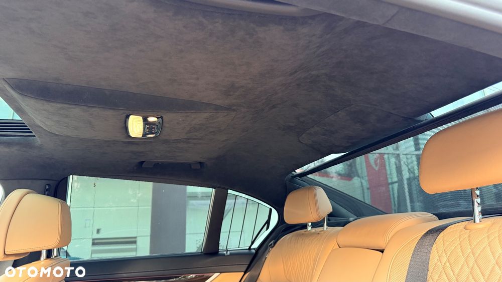 BMW Seria 7 740Ld xDrive sport - 6