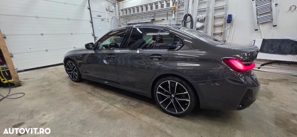 BMW Seria 3 320d xDrive Aut. - 9
