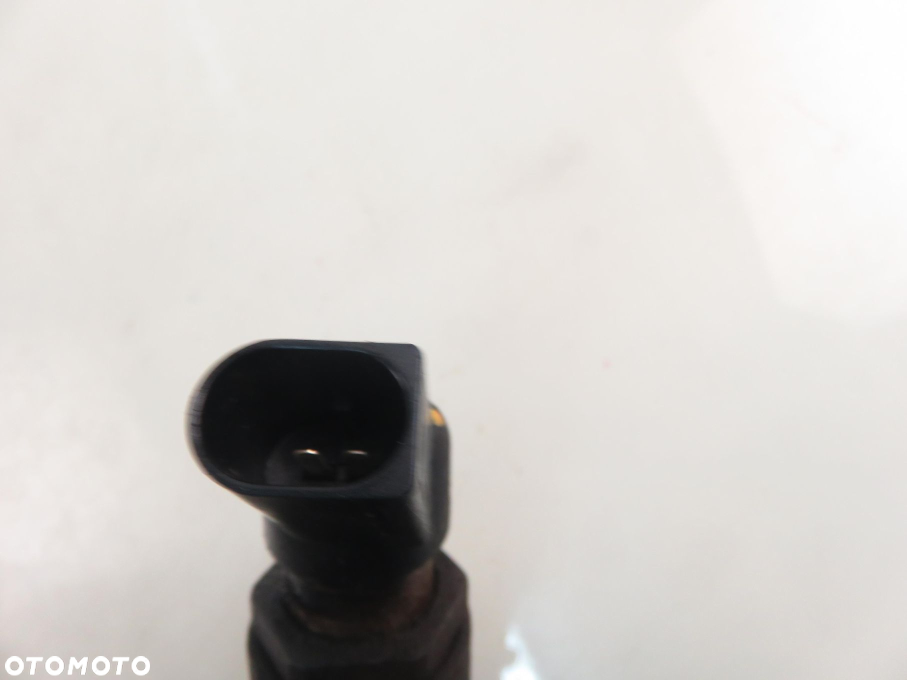 WTRYSKIWACZ PEUGEOT PARTNER I 2.0 HDi - RHY 9636819380 - 3