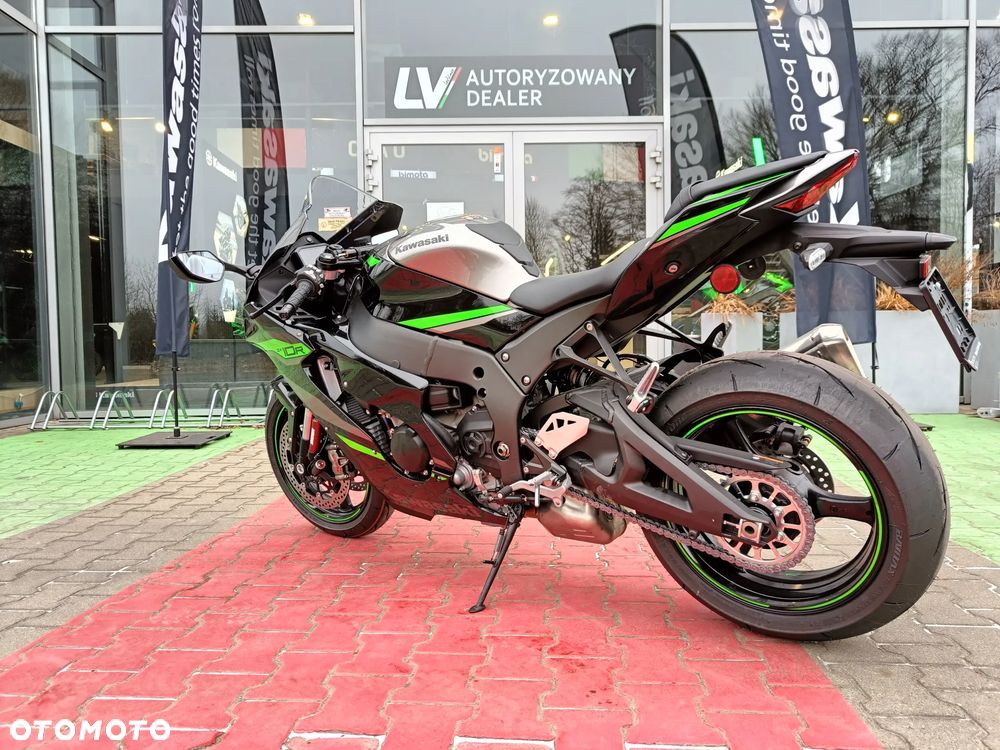 Kawasaki ZX - 6