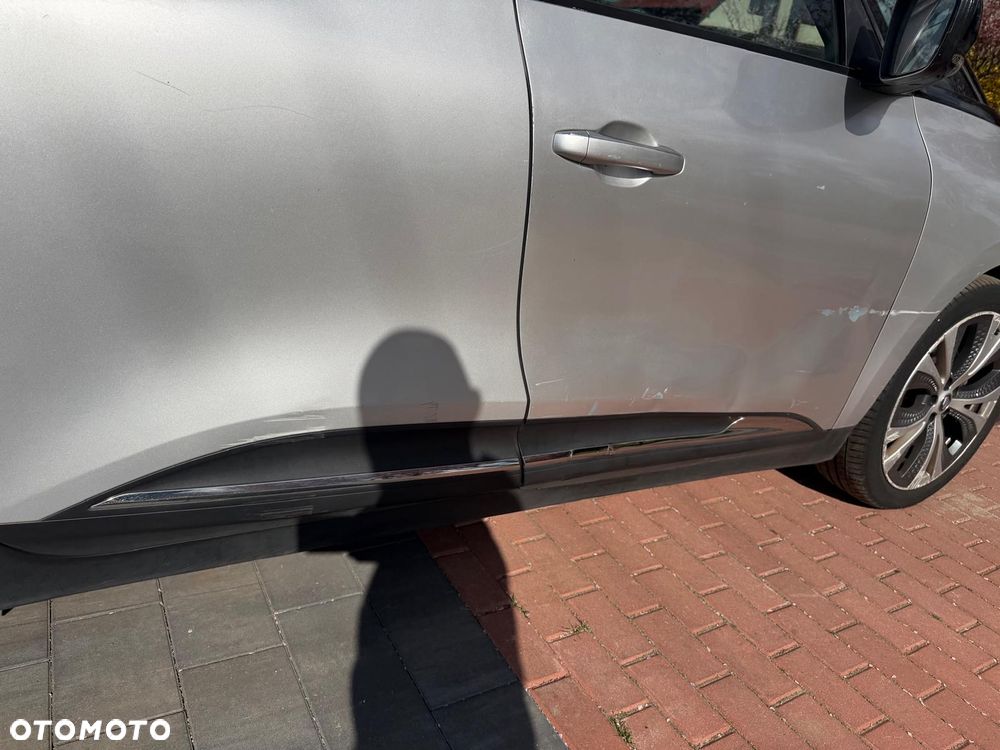 Renault Scenic ENERGY dCi 110 EDC EXPERIENCE - 22