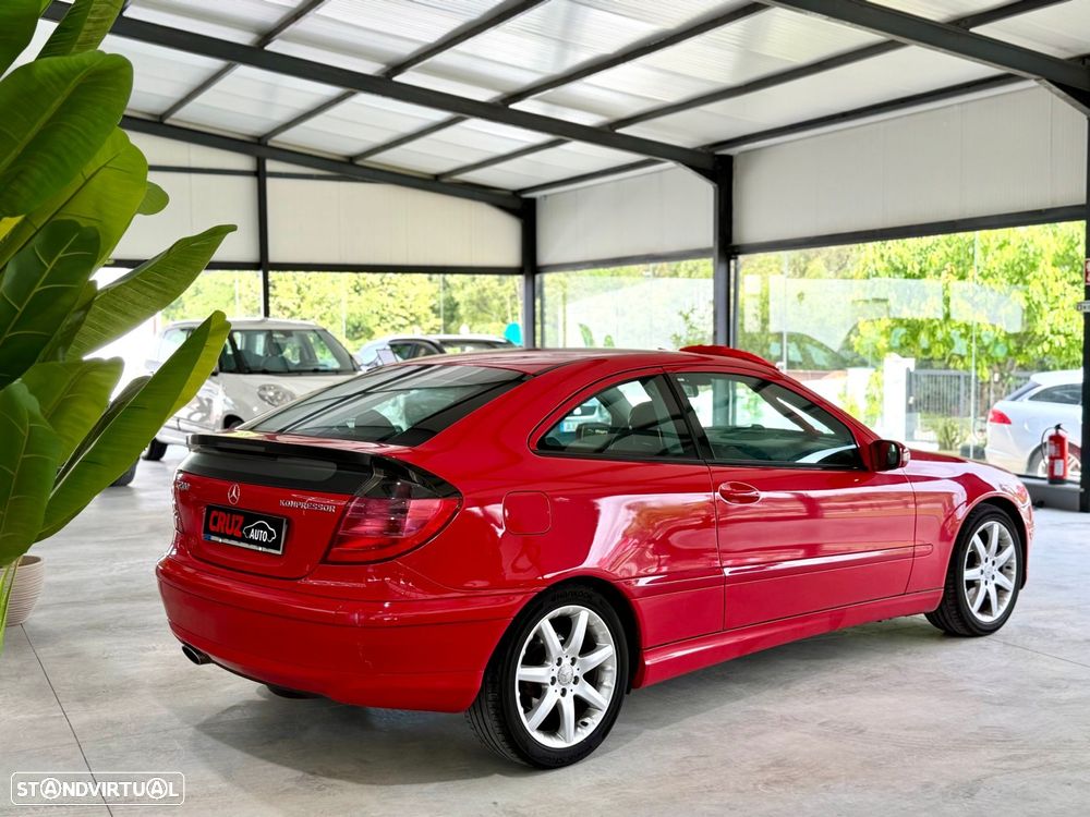 Mercedes-Benz C 200 Sport Coupé Kompressor Evolution - 4