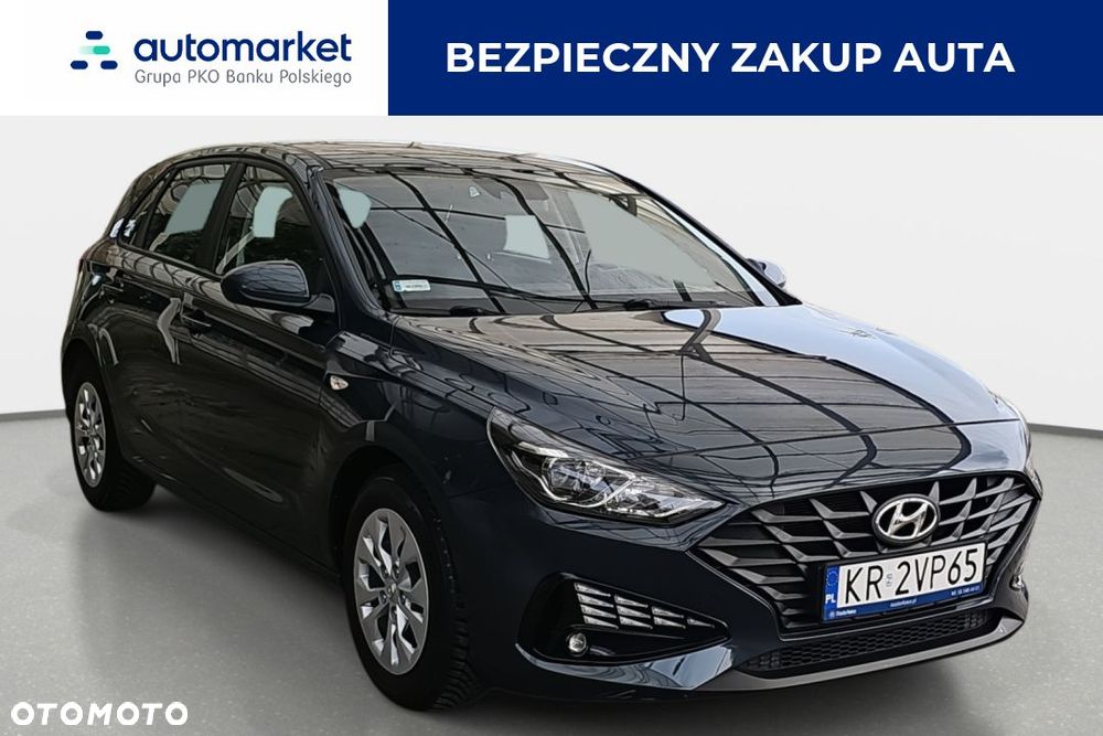 Hyundai i30 1.5 DPI Classic + - 5