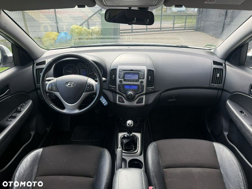 Hyundai i30 - 11