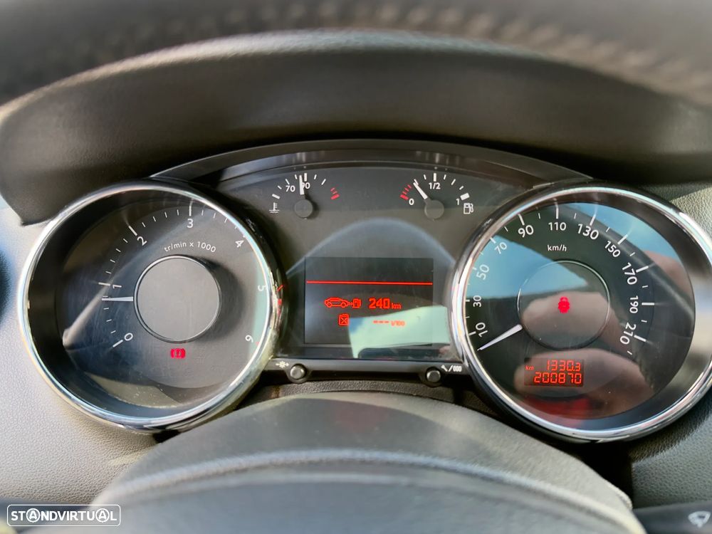 Peugeot 5008 1.6 HDi Premium - 34