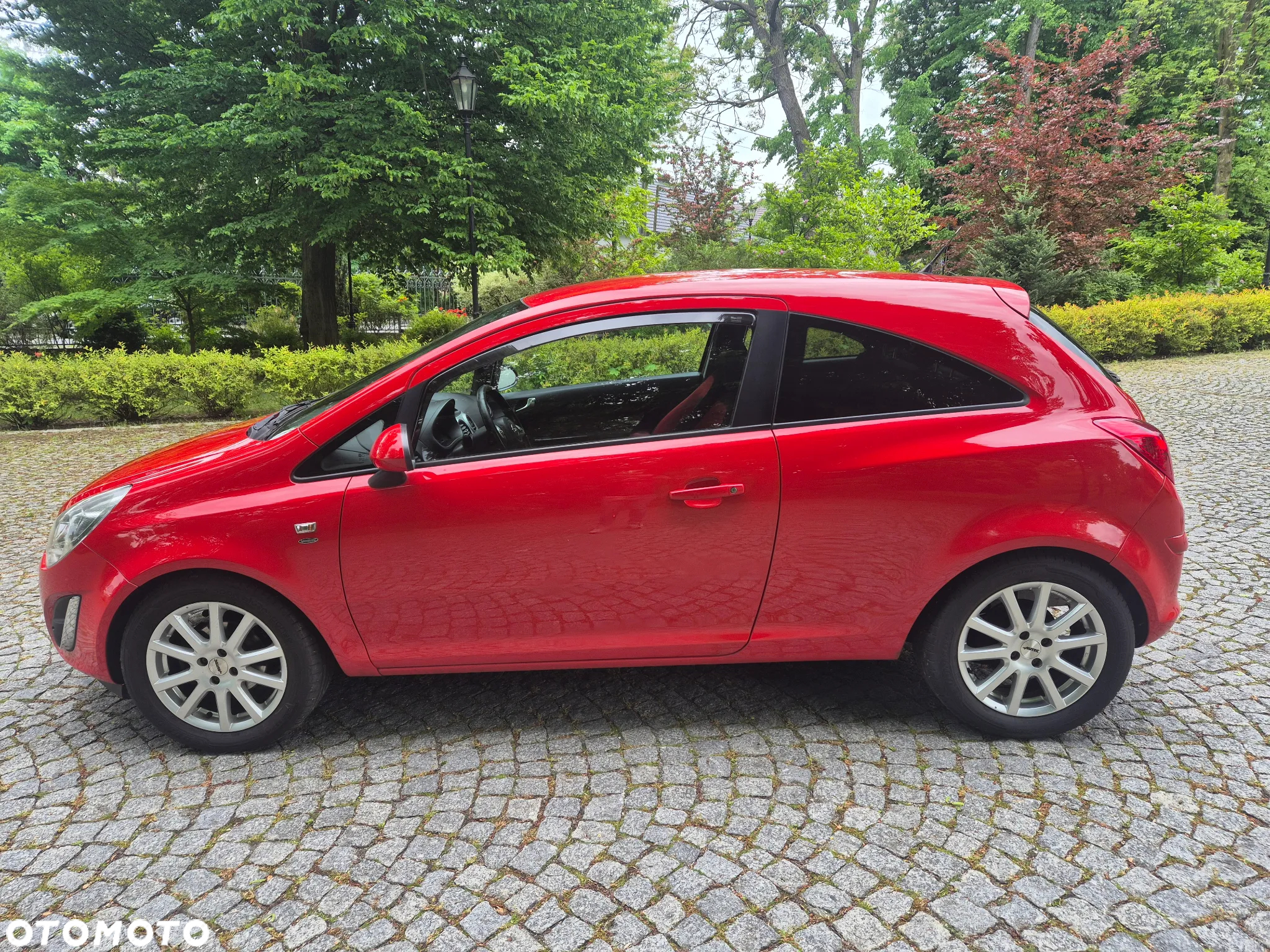 Opel Corsa 1.2 16V Color Edition - 4