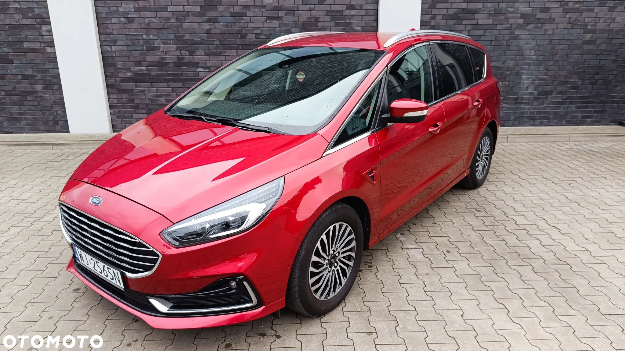Ford S-Max 2.0 EcoBlue Titanium - 1