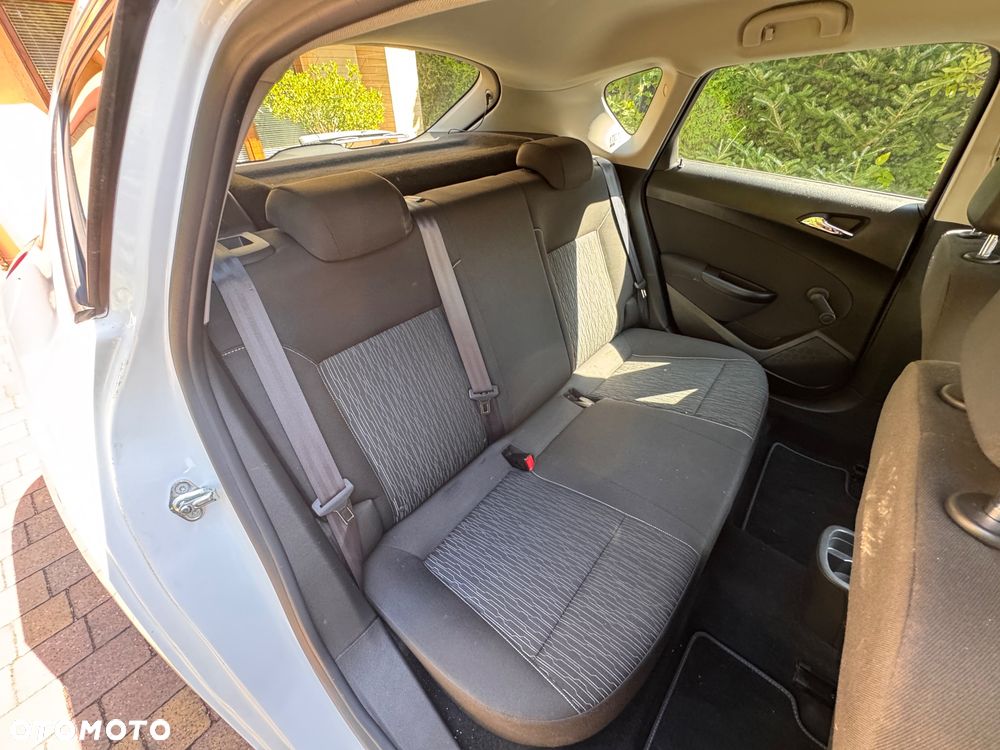 Opel Astra 1.6 Cosmo EU6 - 10