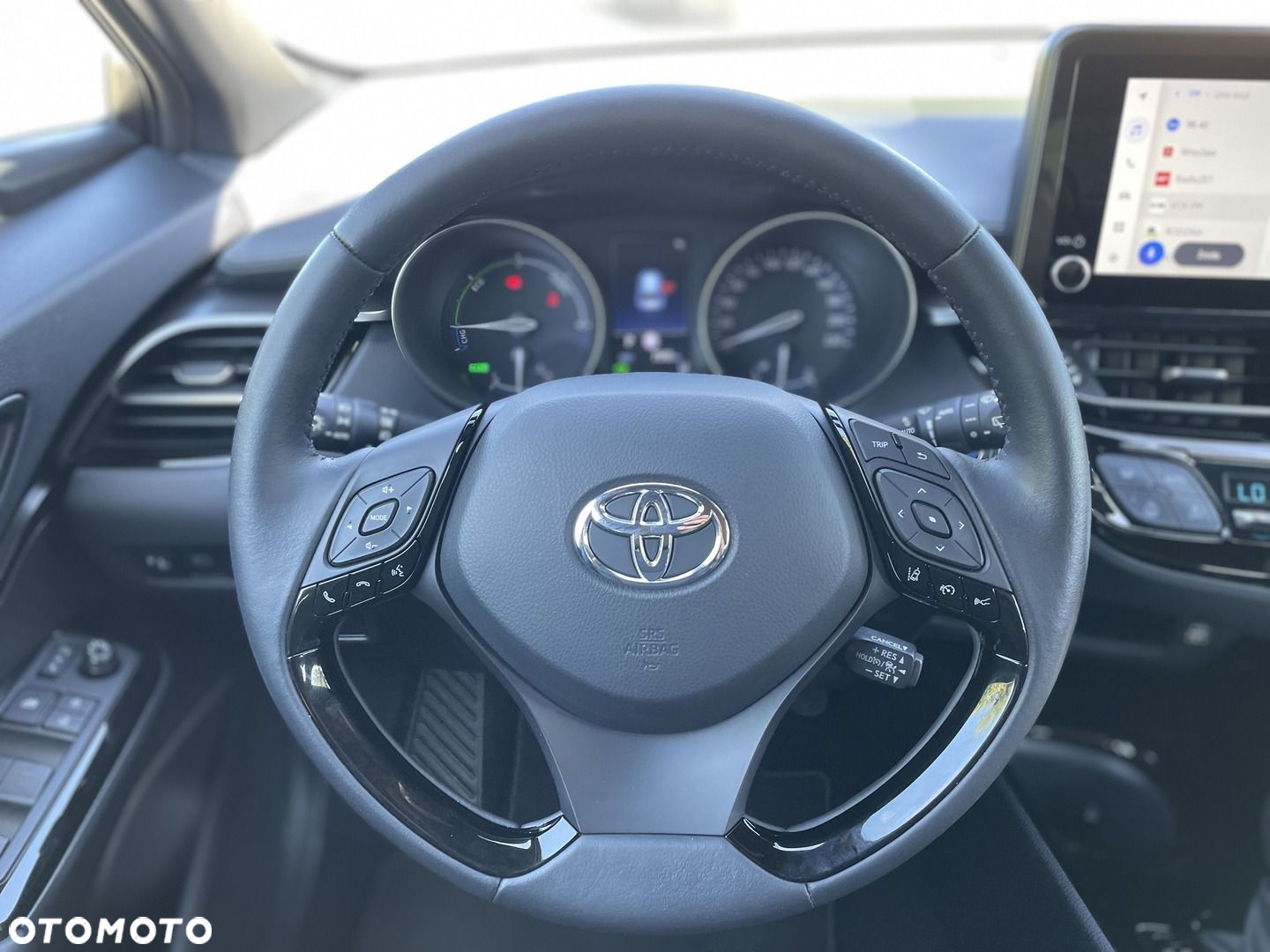Toyota C-HR - 16