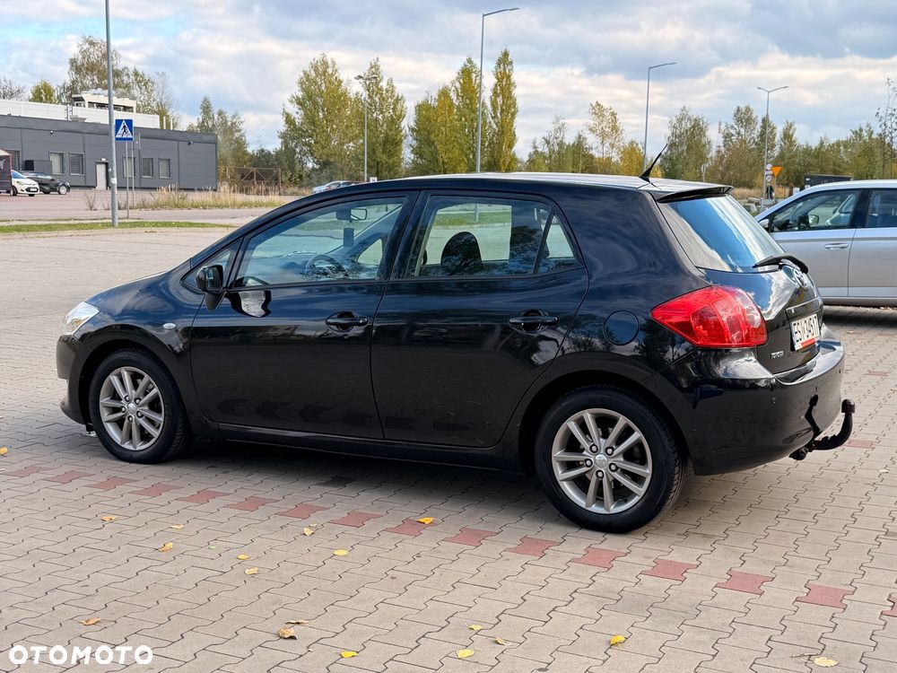 Toyota Auris - 29