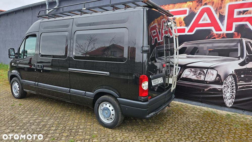 Nissan INTERSTAR - 2