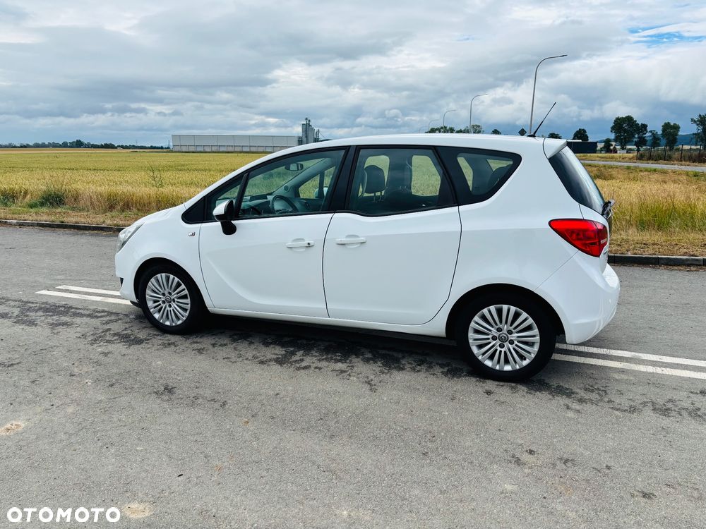 Opel Meriva 1.4 T Cosmo - 11