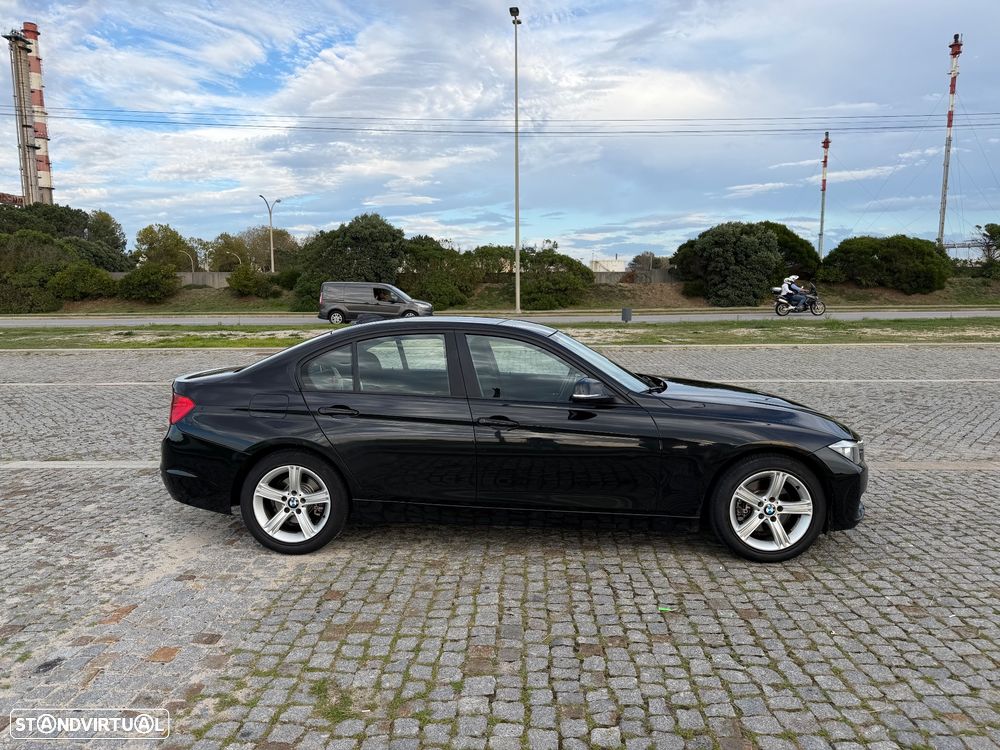 BMW 320 d Auto Exclusive - 7