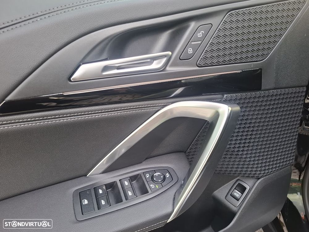 BMW iX1 xDrive30 xLine - 35