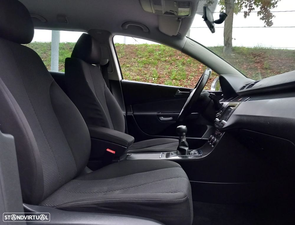 VW Passat Variant 1.9 TDi Trendline Pack - 8