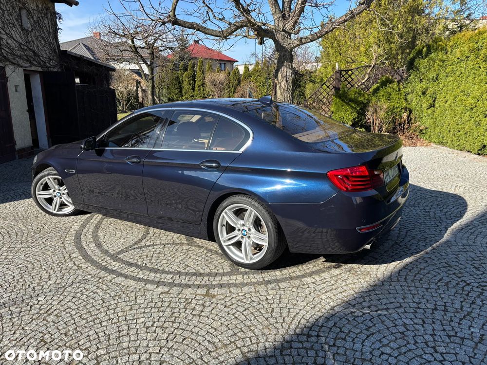 BMW Seria 5 535i xDrive Sport-Aut Luxury Line - 10