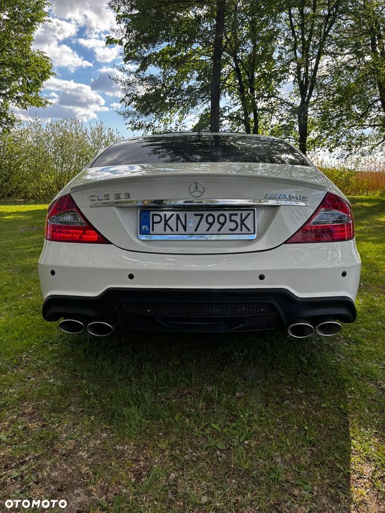 Mercedes-Benz CLS - 4