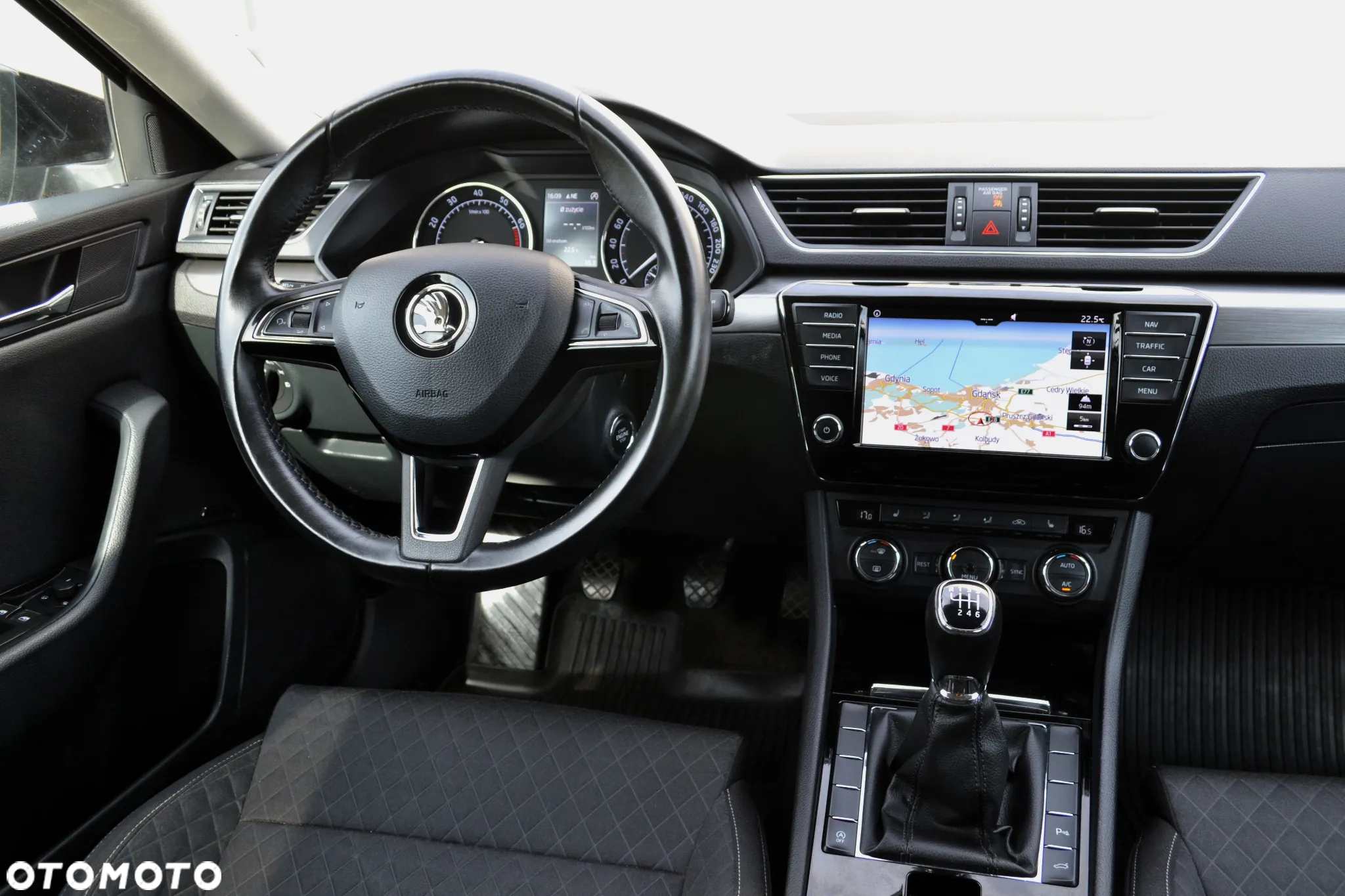 Skoda Superb 1.8 TSI Ambition - 9