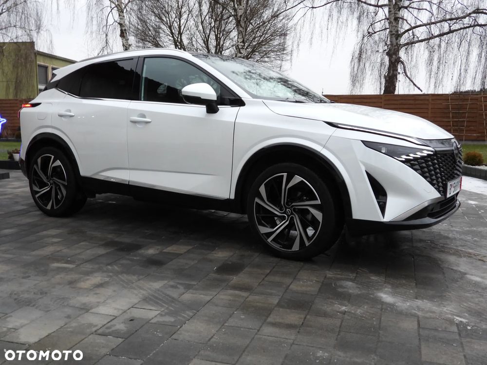 Nissan Qashqai 1.3 DIG-T MHEV Xtronic Tekna+ - 4