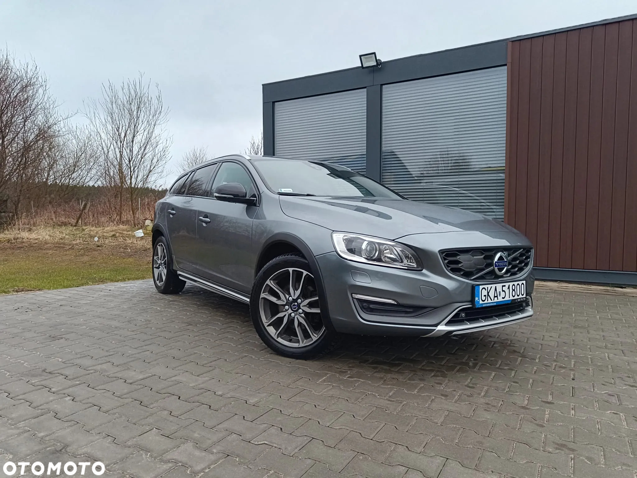 Volvo V60 D4 AWD Drive-E Summum - 4