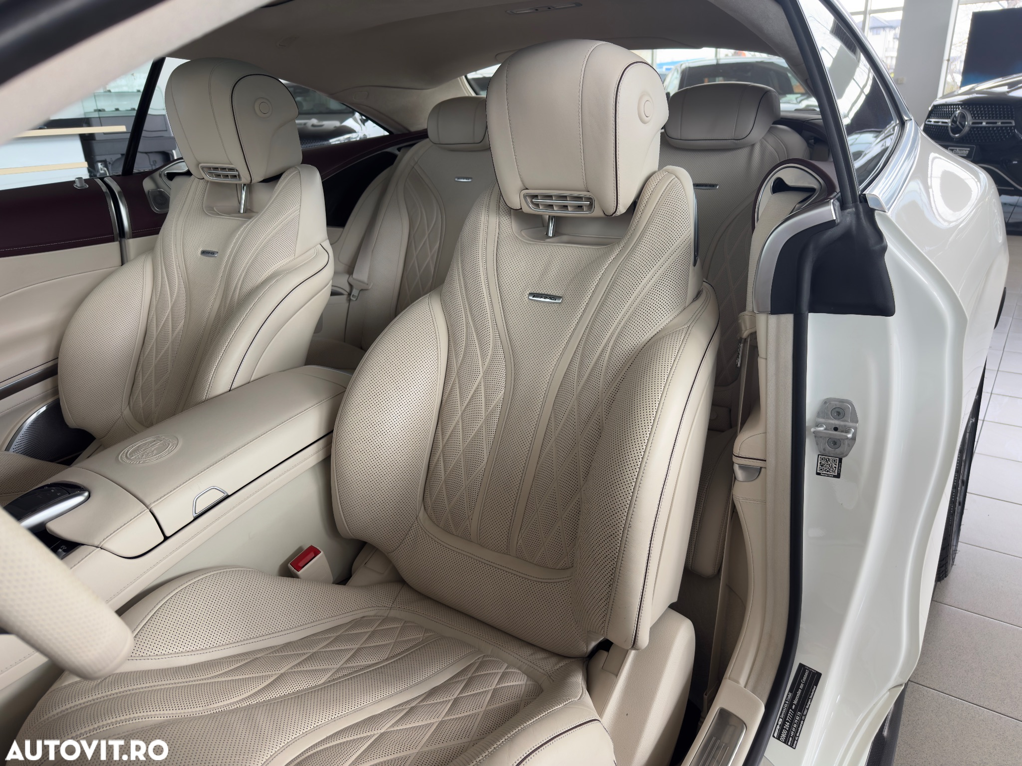 Mercedes-Benz S AMG 63 4MATIC Coupe Aut - 27