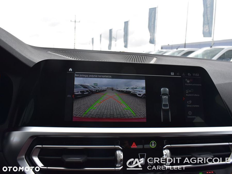 BMW Seria 3 330i xDrive Sport Line - 36