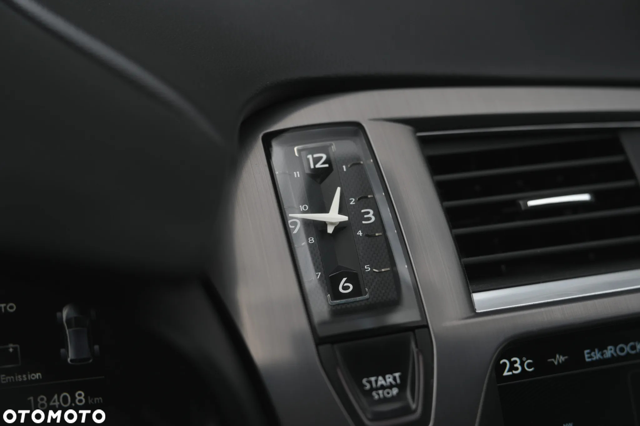 Citroën DS5 2.0 HDi Hybrid4 SoChic MCP - 28