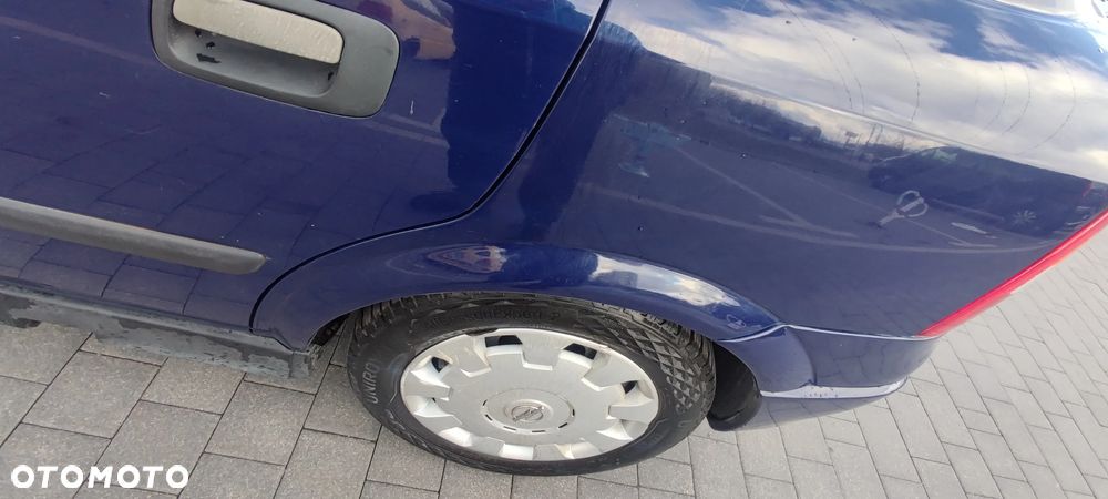 Opel Astra 1.4 - 9