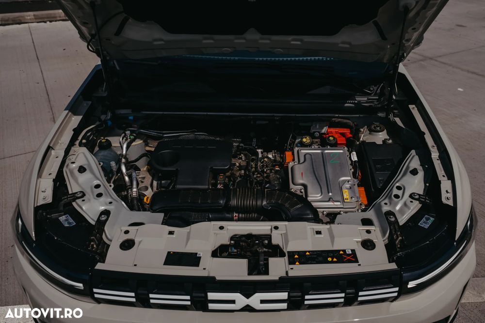 Dacia Duster HEV 140 Journey - 19