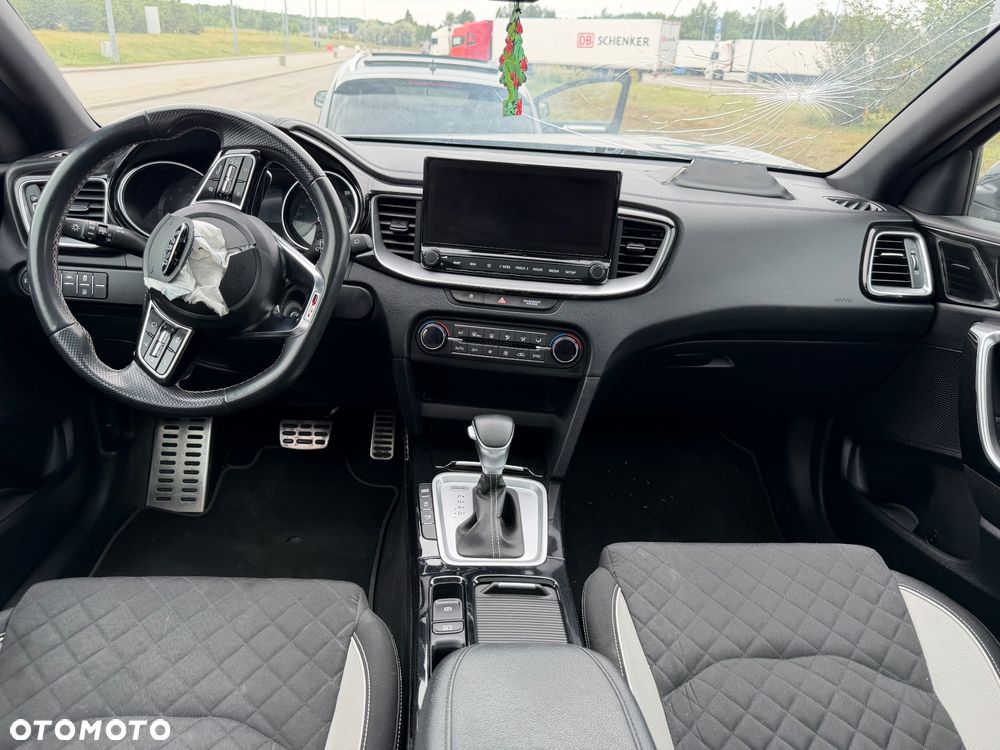 Kia ProCeed 1.5 T-GDI GT Line DCT - 17