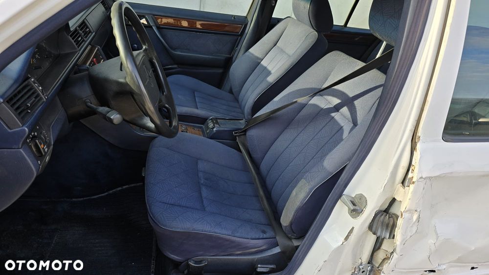 Mercedes-Benz W124 (1984-1993) - 18
