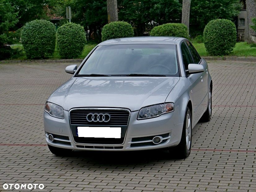 Audi A4 Limousine - 2