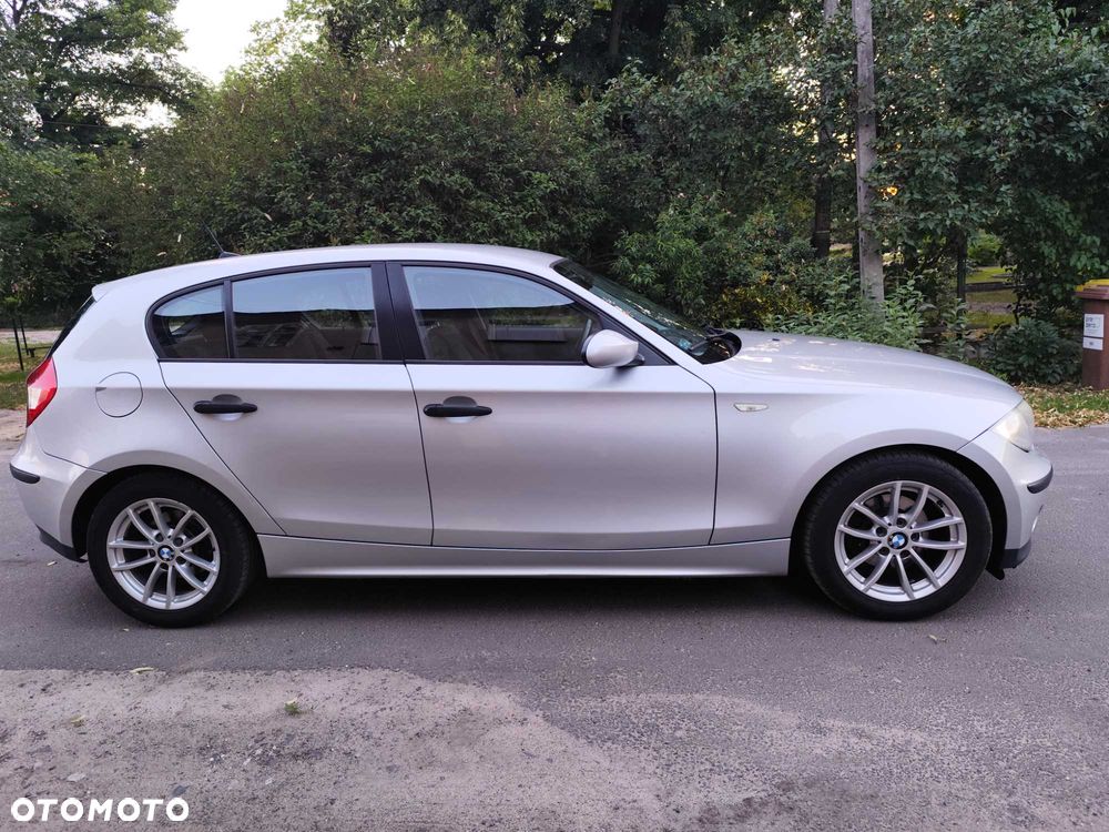 BMW Seria 1 - 1