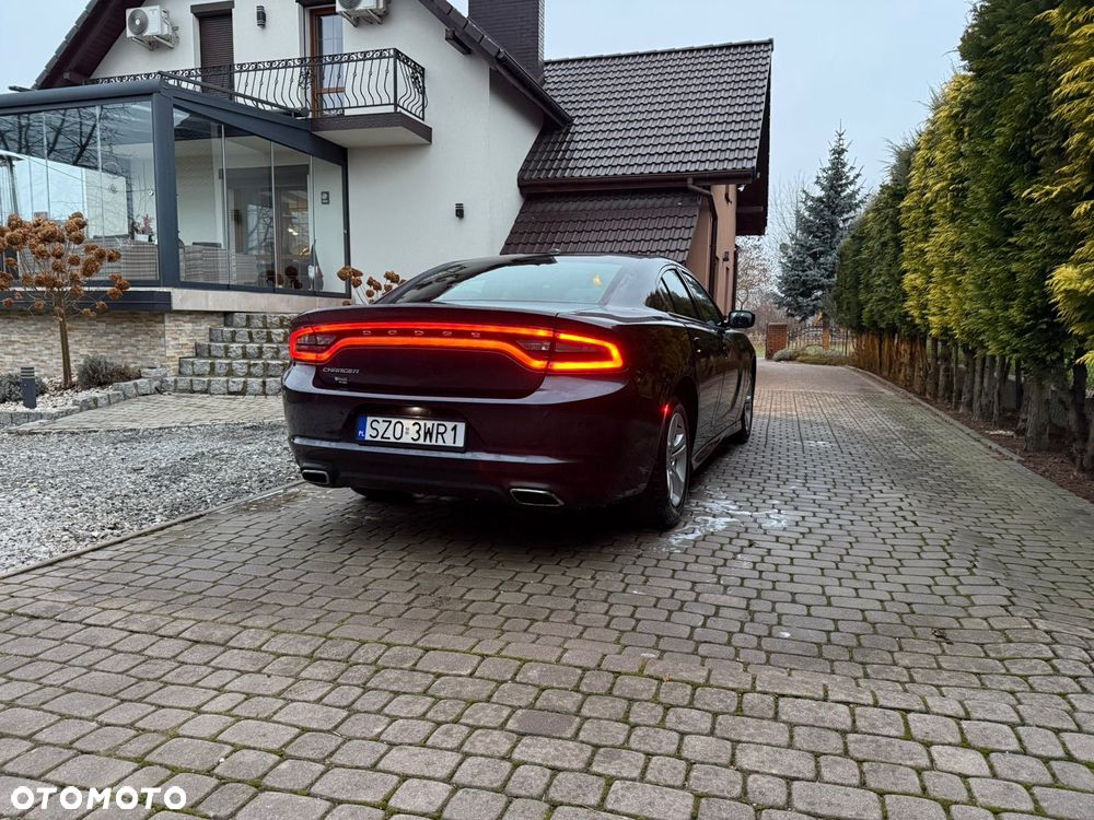 Dodge Charger - 5
